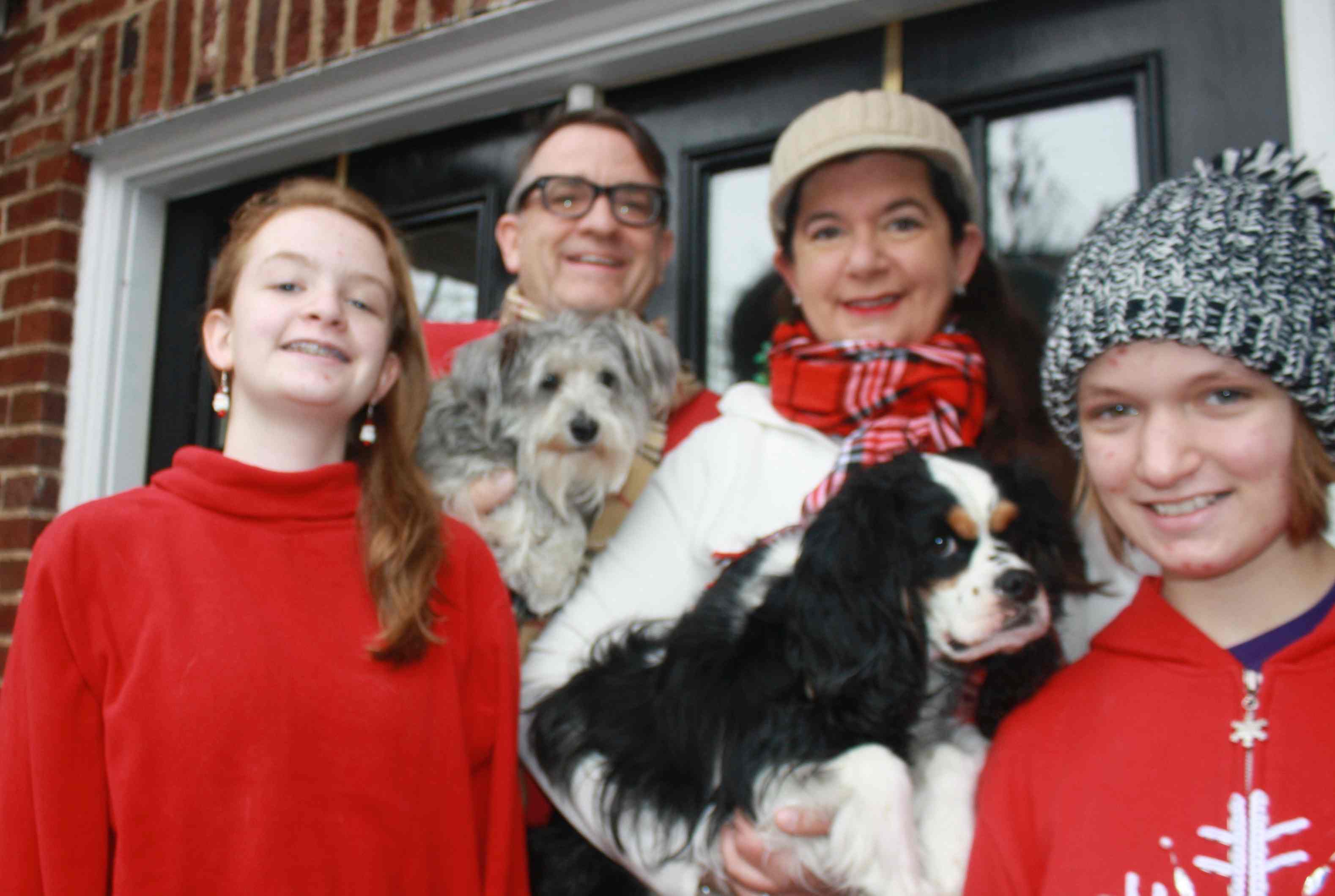 2015-12-23 Curti with dogs2.jpg